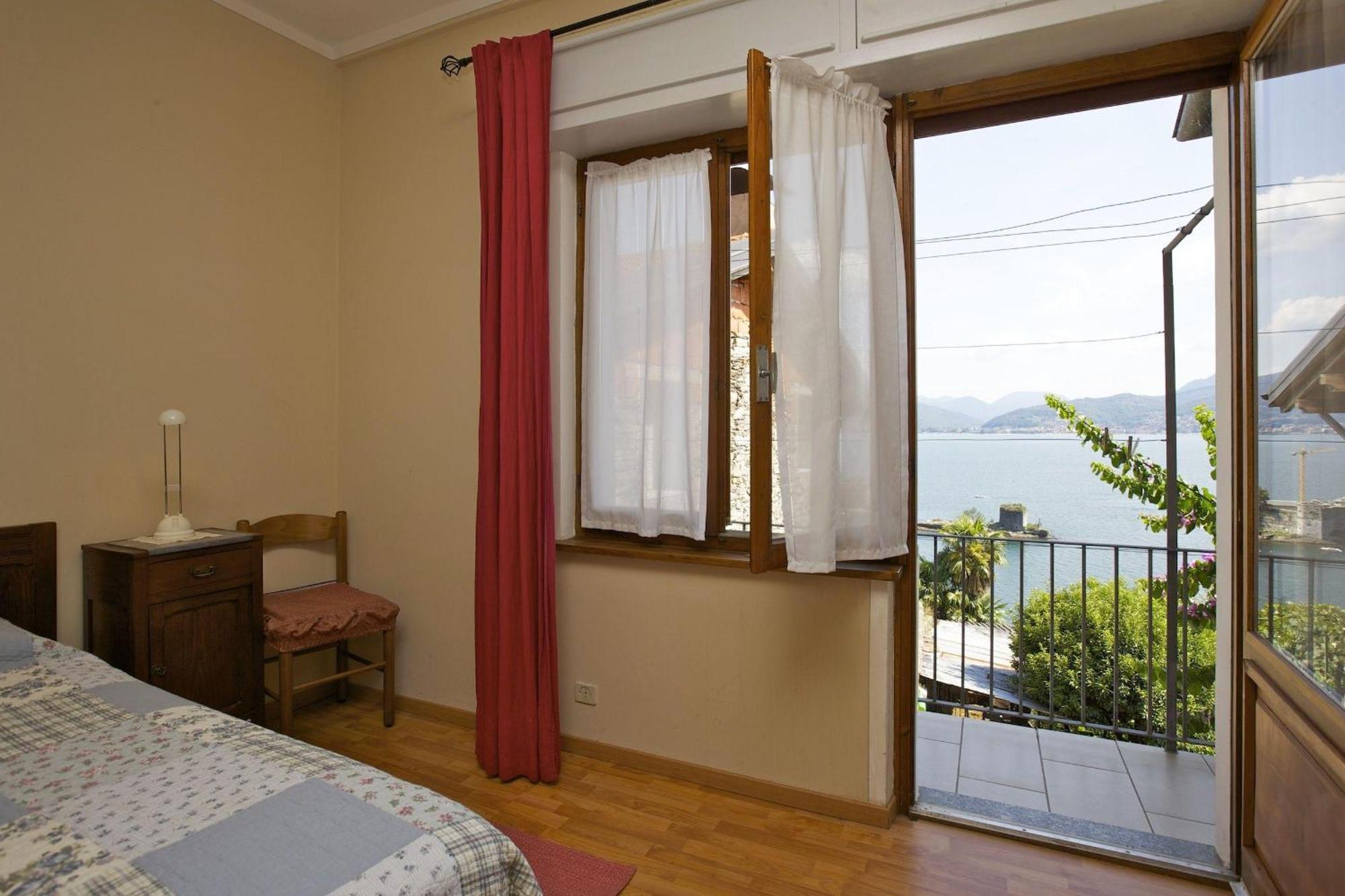Casa Bougainville Cannobio Kültér fotó